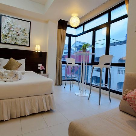 فندق آت وايت باتونج Patong المظهر الخارجي الصورة